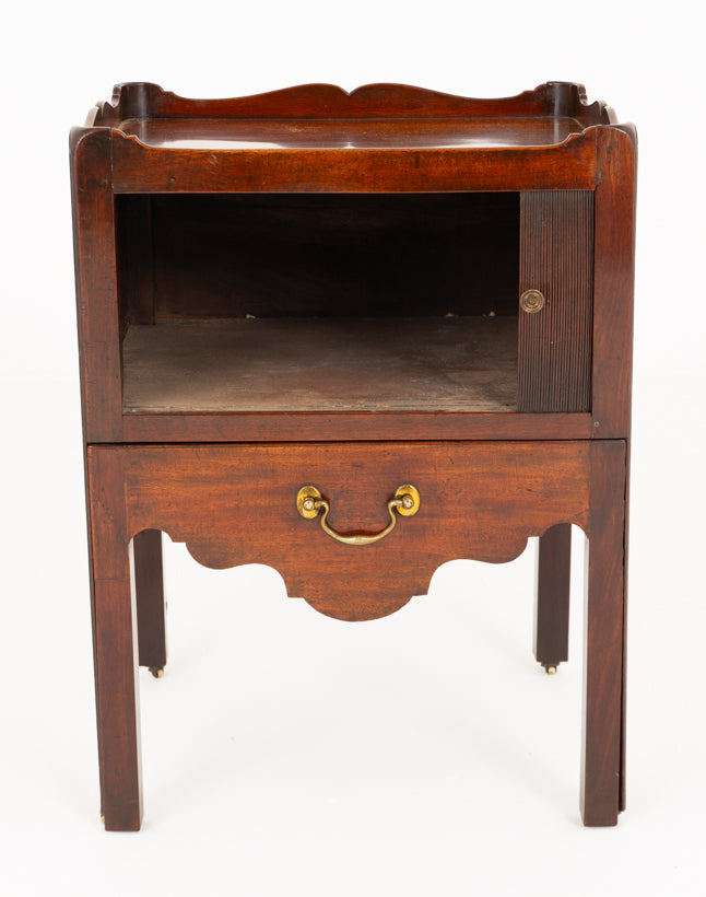 Georgian Mahogany Bedside Cabinet