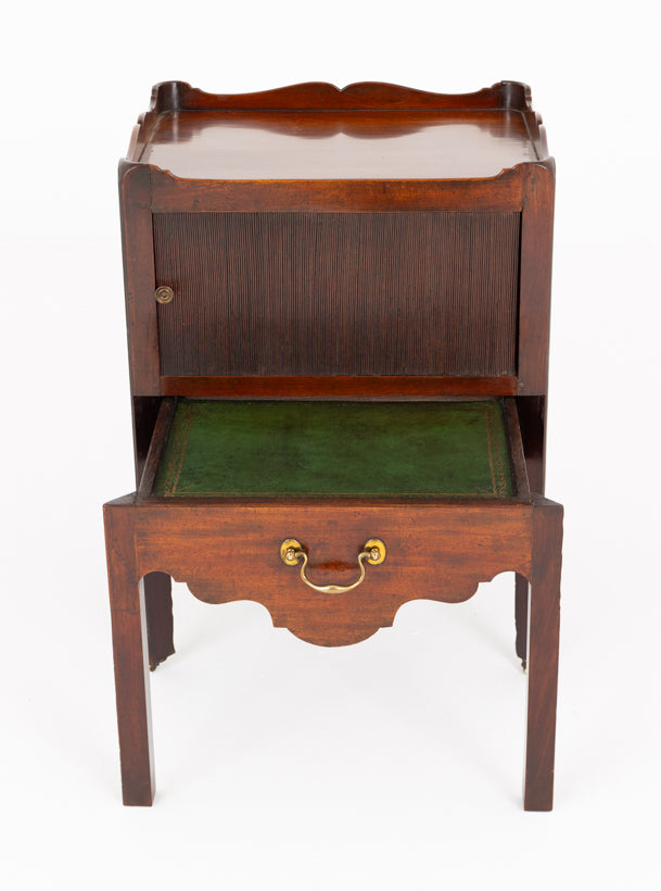 Georgian Mahogany Bedside Cabinet