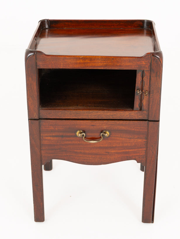 Georgian Mahogany Bedside Cabinet