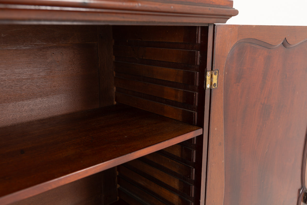 Georgian Mahogany 2 Door Hall Cabinet