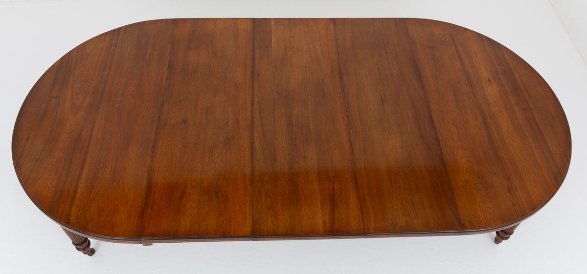Walnut 3 Leaf Extending Dining Table