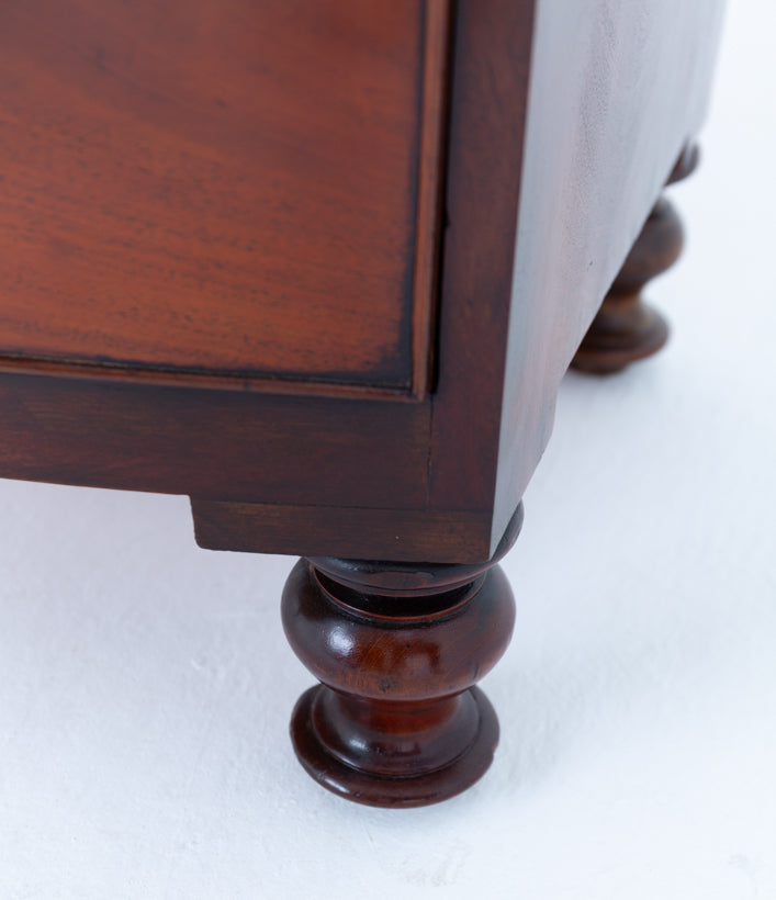 Victorian Mahogany Bow Chest of Drawers