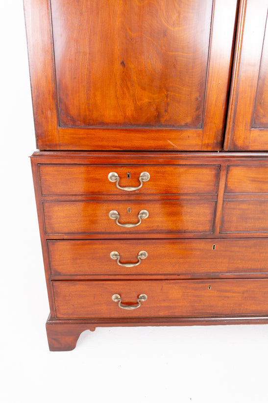 Georgian Mahogany Linen Press