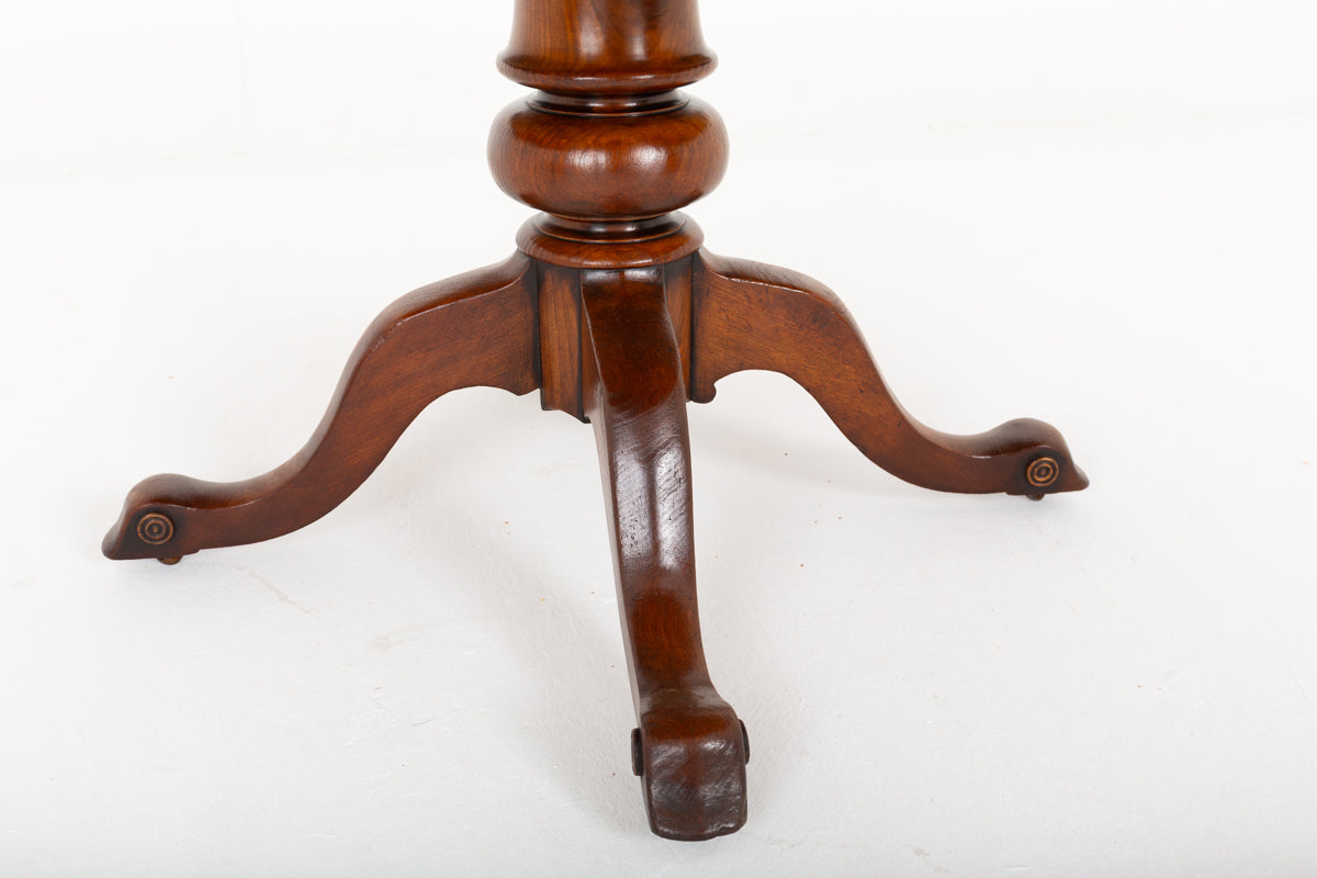 Victorian Mahogany Extending Dining Table