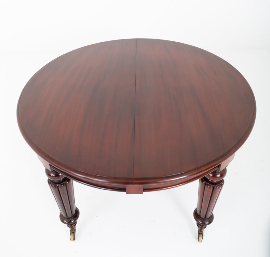 Mahogany William IV Circular Extending Dining Table
