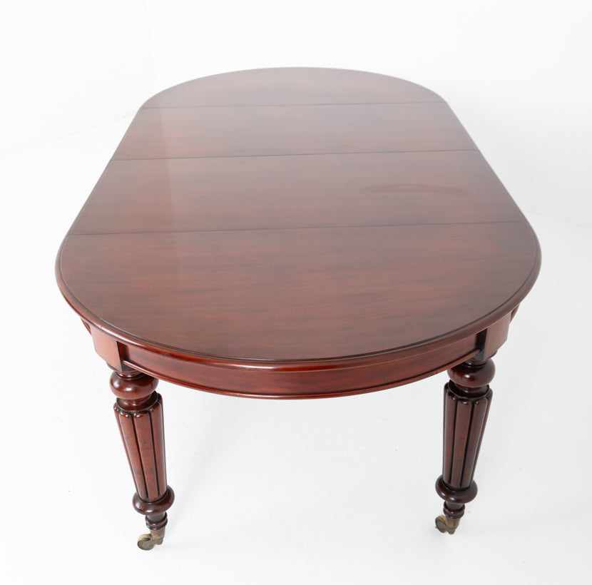 Mahogany William IV Circular Extending Dining Table