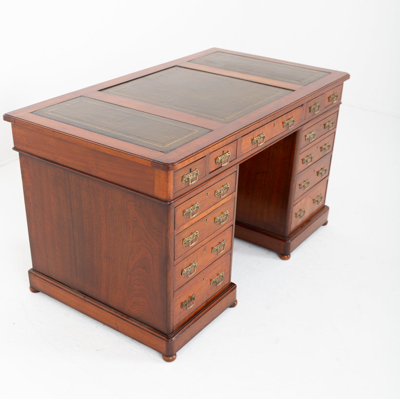 Victorian Mahogany 2 Pedestal Desk