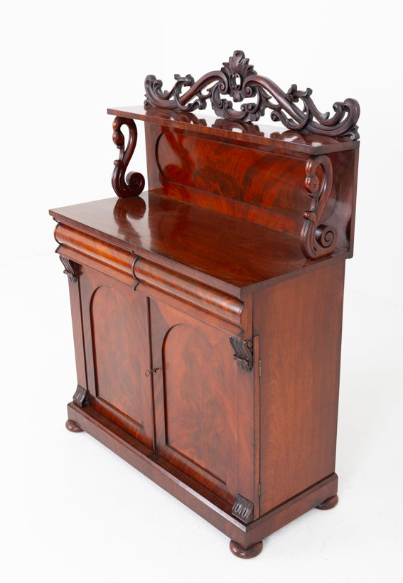 Wonderful Victorian Mahogany Chiffonier