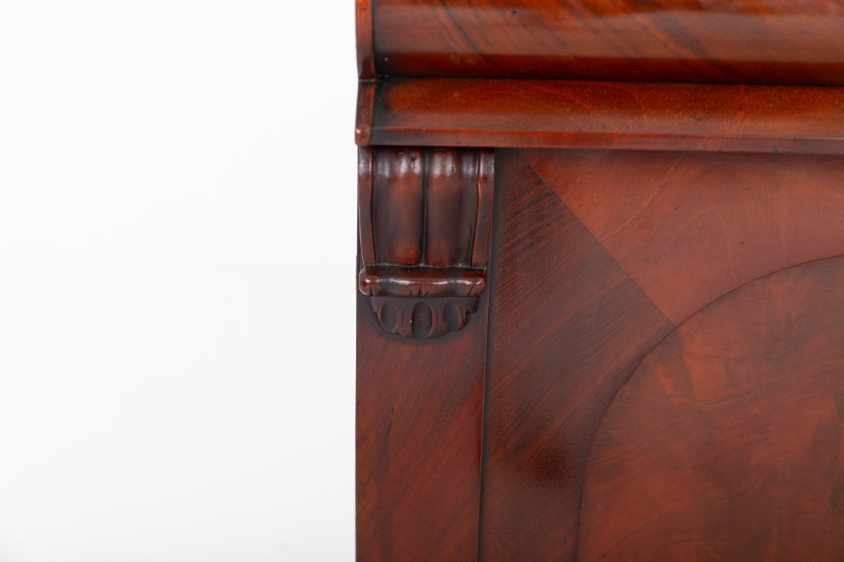 Wonderful Victorian Mahogany Chiffonier