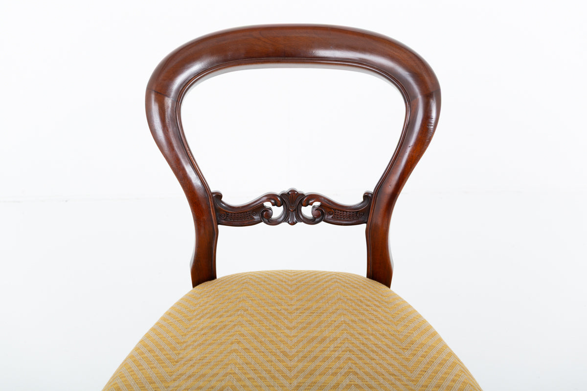 Set of 8 Victorian Style Mahogany Balloon Back Dining Chairs