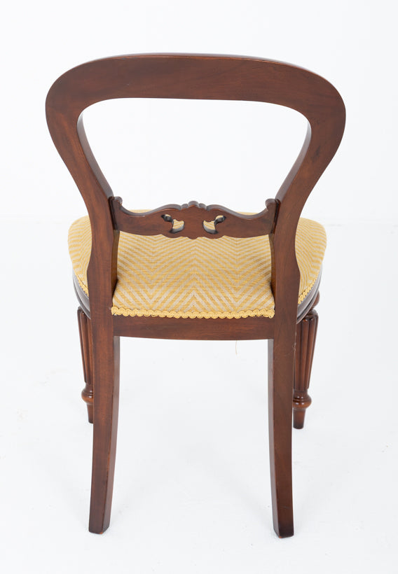 Set of 8 Victorian Style Mahogany Balloon Back Dining Chairs