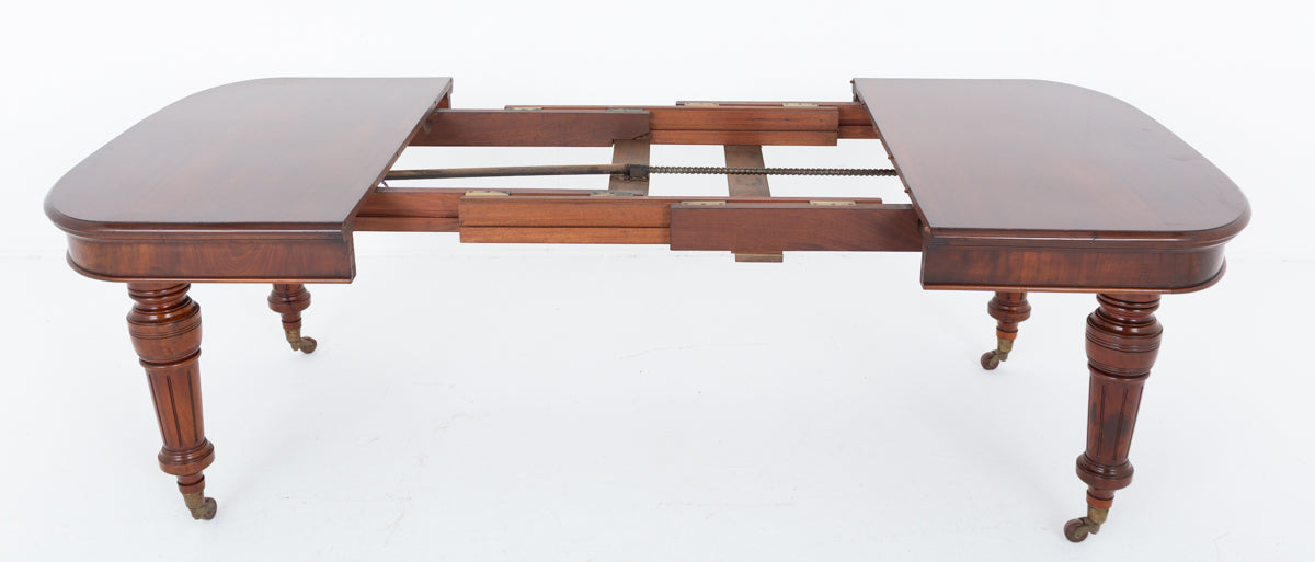 Victorian Mahogany 2 Leaf Extending Dining Table