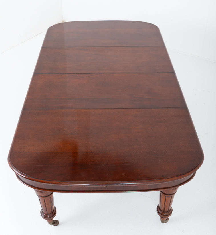Victorian Mahogany 2 Leaf Extending Dining Table