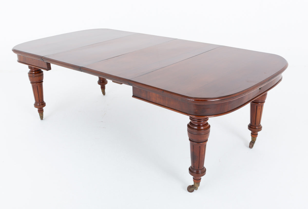 Victorian Mahogany 2 Leaf Extending Dining Table