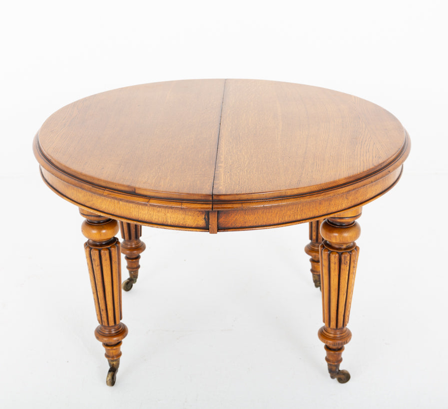 Victorian Blonde Oak Circular Extending Dining Table