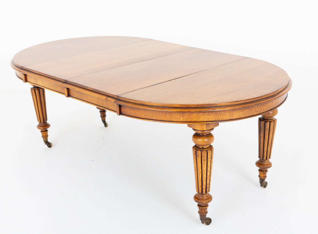 Victorian Blonde Oak Circular Extending Dining Table