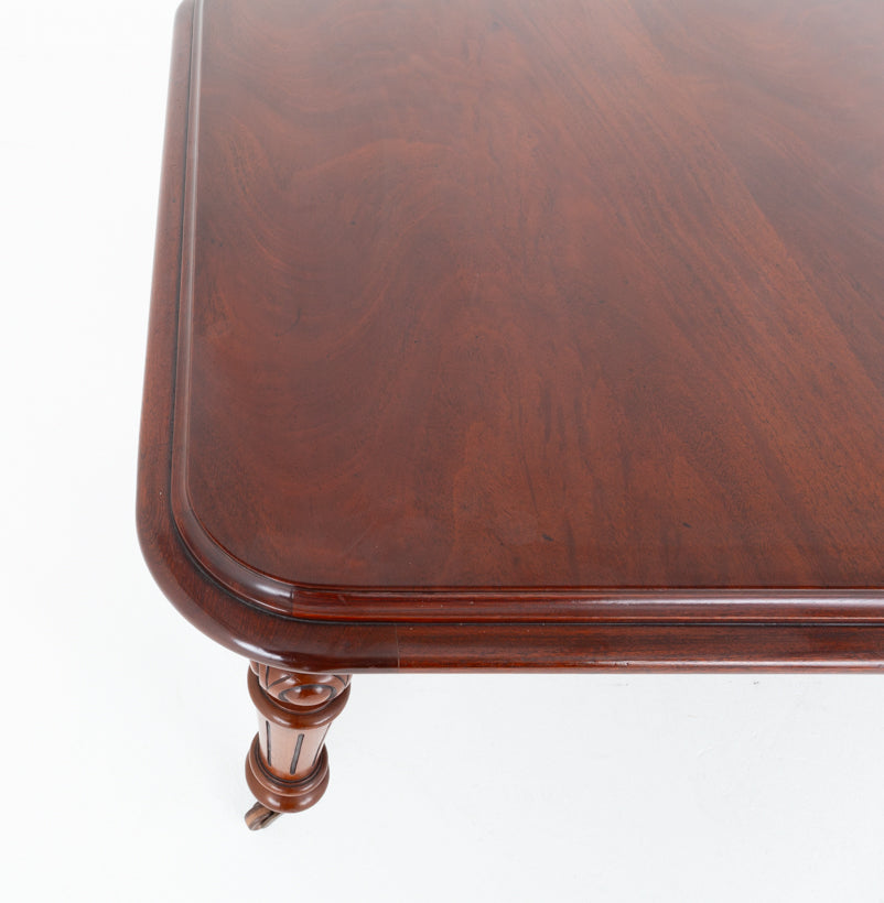 Victorian Mahogany Dining Table